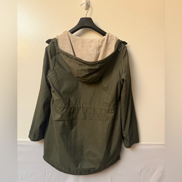 Free Country Hooded Parka with a Faux Fur Lining | Size M - Picture 7 of 9